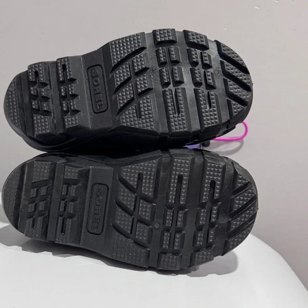 Sorel Flurry Snow Boots Kids Toddler Sz 10 Purple Berry Insulated Waterproof NEW